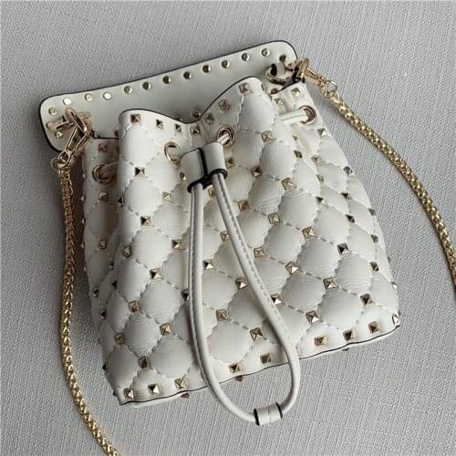 2020 New Rivet Bucket Bag Lingge Chain Bag Sheepskin Portable Diagonal Shoulder Bag Mini Tide