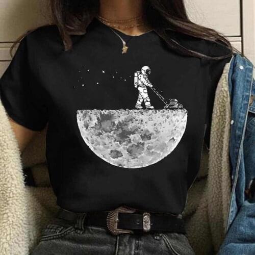 Women T Shirt Cartoon Astronaut Print Harajuku 90s Tops Tee Female O-Neck Short Sleeve Fashion Casual 90s Black T-shirt Tees