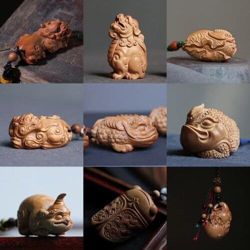 India Laoshan Sandalwood Crafts Hand Pieces/Lucky Pixiu/Dragon Turtle/Cicada/Chinese Zodiac Pendant/Pendant exhale a perfume