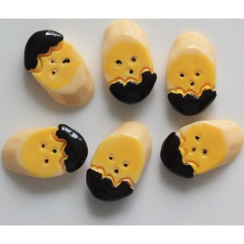 15*25mm Kawaii Chocolate Dipped Banana Cabochons Charms Decor Fun Resin banana slice fruit for holiday decoration