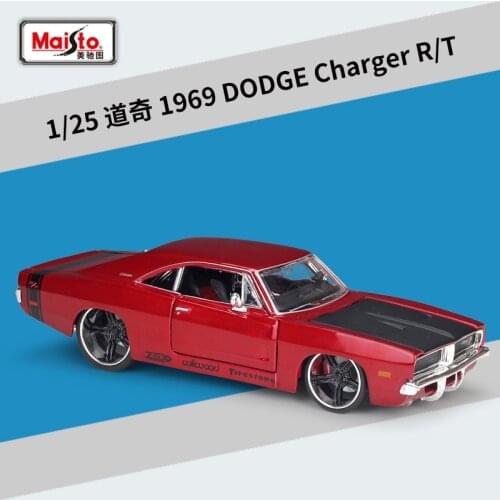 Maisto 1:24 1969 Dodge Charger R T Static Die Cast Vehicles Collectible Model Car Toys