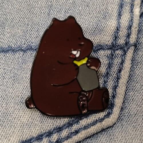 Enamel Pin Custom Brown Bear Brooches Badges Bag Shirt Lapel Pin Buckle Animal Jewelry Gift For Friend