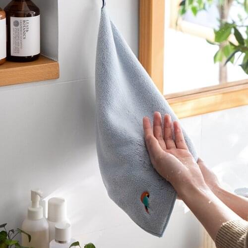 Hot sales China soft coral fleece handkerchief high quality thin washable absorbent towels for kitchen bathroom