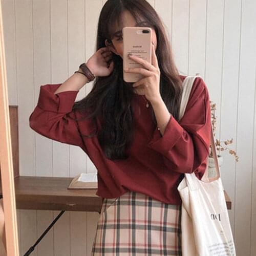 Women loose-fitting bottom shirt Spring and Autumn 2021 new Korean version of the long lazy wind solid color ins top tide