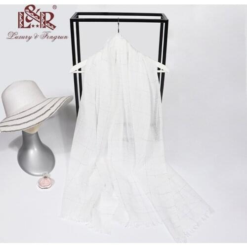 New Fashion Spring/Summer Linen Cotton Women Scarves Paid Beach Silk Scarf Shawls Female Foulard Wraps Beach Sunscreen Hijab