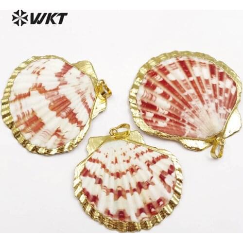 WT-JP054 Wholesale Natural Scallop Shell With Gold Trim Pendant For Women Vintage Jewelry Bohemia Gift For Her