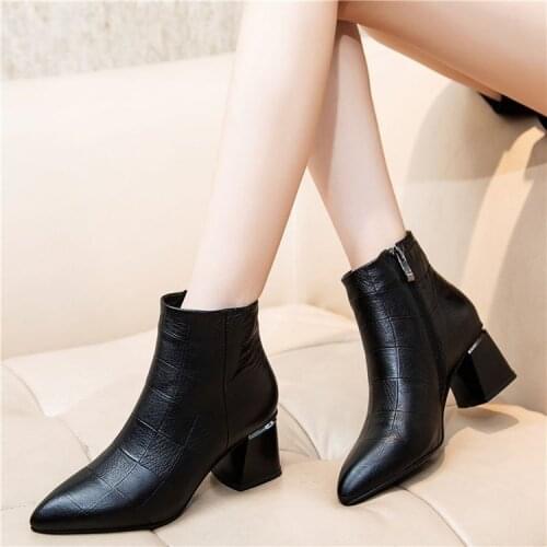 Fashion women side zip shoes waterproof non-slip warm and comfortable high-heeled boots new bright party party shoes Pointed Toe
