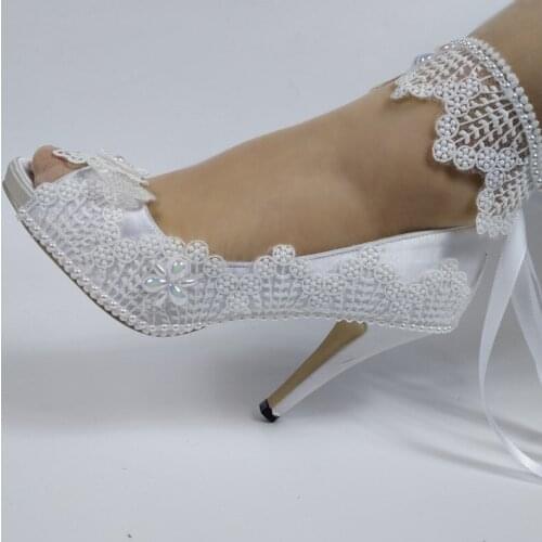 2020 New Arrival Lace-Up fashion shoes woman White Flower Wedding Brideals shoe Ankle Strap Lace-Up High shoes sweet party shoe