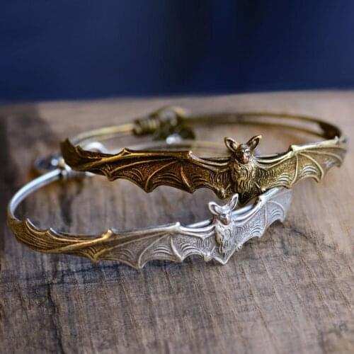 Vampire Bat Bracelet, Halloween Bracelet, Bat Jewelry, Halloween Jewelry, Gothic Bracelet, Vampire Jewelry,Halloween Costume