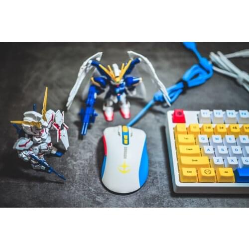 New ikbc RX-78-2 E.F.S.F GUNDAM gaming Mouse Japanese animation robot photomagnetic wired game Mouse 5000dpi for boy