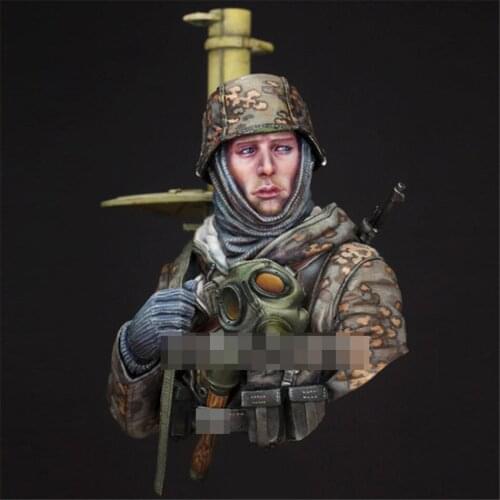 WWII Tank Hunter Resin Bust Kit 1/10 Scale Assembly Model Figure Resin Kit Bust Colorless Self-Assembled Toy