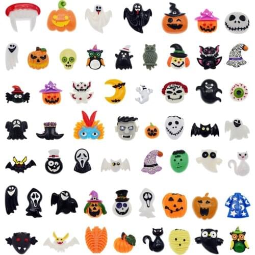 Julie Wang 10PCS Resin Halloween Charms Random Mix Pumpkin Ghost Bat Cat Owl Moon Skull Pendants Jewelry Making Accessory Decor