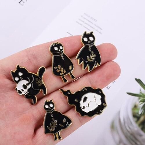 Dark Punk Ghost Cat Enamel Brooches For Friends Black Boo Cat Skeleton Lapel Badge Pins Bag Gothic Jewelry Party Gifts