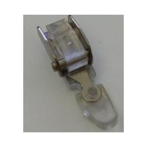 2PCS NARROW PLASTIC ZIPPER FOOT SNAP ON FOR SINGER DOMESTIC SEWING MACHINE 507836 AA7163