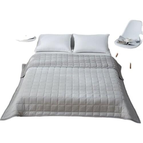 Thin Cooling Summer Quilt Blanket Solid Cold Feeling Comforter Bed Cover Cool Air Condition Quilted Summer Bedspread Coverlets