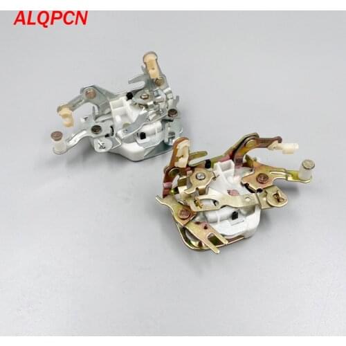 Front door lock door latch for NISSAN DATSUN 720 1980-1991 80502-01W00 80501-01W00