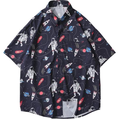 Mens short-sleeved shirt 2021 new summer loose casual button cardigan creative spaceman astronaut pattern printing lapel top