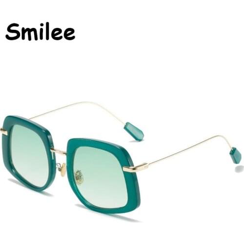 2021 New Personality Green Square Sunglasses Women MiLan Fashion Show Luxury Designer Big Sun Glasses Retro Oversized Shades