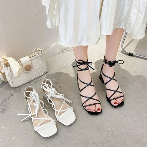 Fashion Trend Cross Strap Roman Sandals Summer New Style Temperament Square Toe All-Match Mid-Heel Ladies Sandals