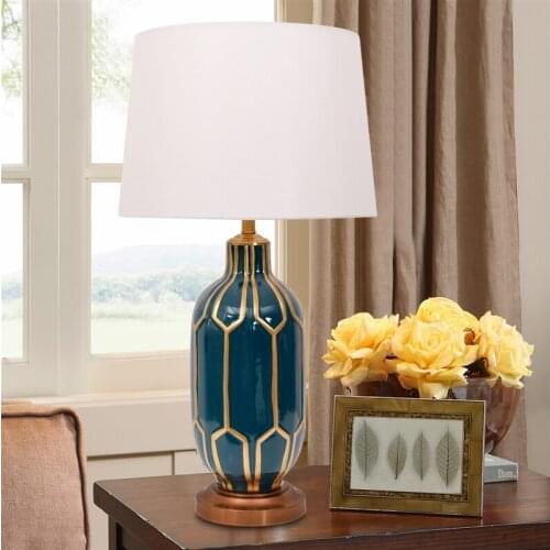 Bedroom Table Lamp Creative Ceramic Bedside New Chinese Blue-green American Modern Minimalist Living Room Decoration Table Lamp