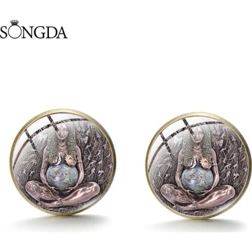 Vintage Mother Earth Pregnant Goddess Statue Stud Earrings Earth Green Millennial Gaia Glass Dome Jewelry for Women Mothers Day