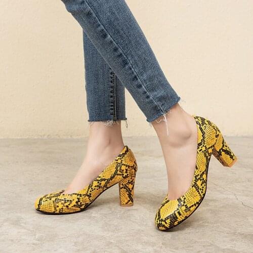 YMECHIC 2020 New Reach Spring Slip on Shallow Snake Print Block Heel Ladies Shoes Yellow Princess Show Womens Shoes Heels Pumps
