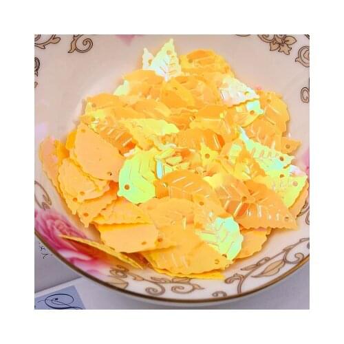 520pcs Leaf Sequins 13*24mm PVC Sewing DIY Garment Accessory Leaves With 2 Holes Yellow AB Confetti