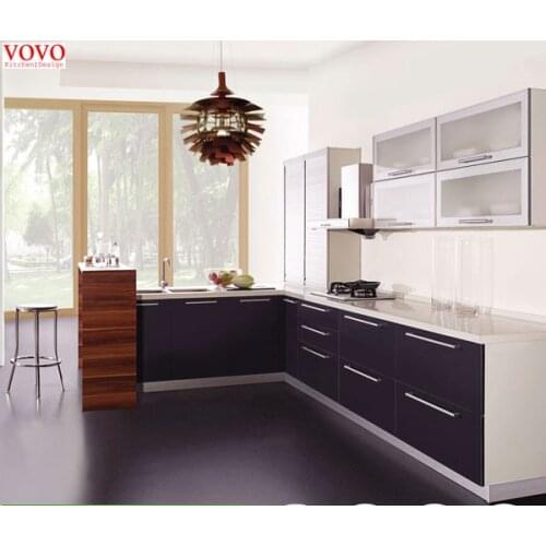 Melamine and matte lacquer kitchen cabinet