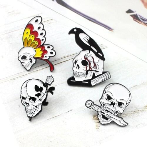 Fashion Punk Skull Skeleton Rose Animal Butterfly Knife Enamel Brooch Alloy Badge Cowboy Clothes Bag Pin Accessories Jewelry