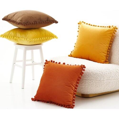 Decorative Throw Pillow Cases Solid Color Sofa Cushin Cover with Fluffy Balls Modern Simple Car Waist Pillows Covers Home Decor