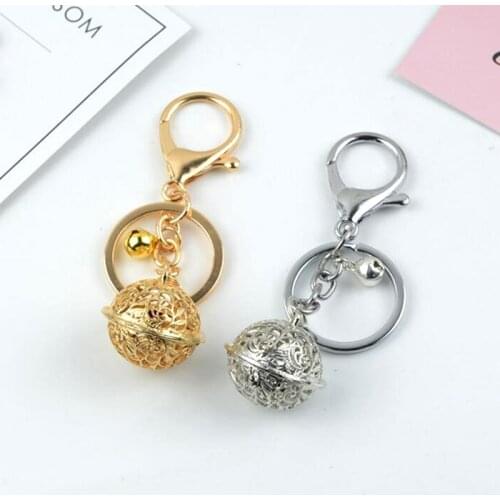 Cute Hollow Bell Pendant Keychains For Women Key Chains Rings Luxury Car Keyring Holder Charm Bag Accessories Gifts