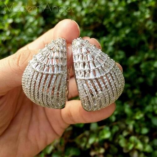 ModemAngel Hollow Luxury Lines Full Cubic Zircons Jewelry Women Lovers Engagement Width Earrings Fashion Jewelry Gift