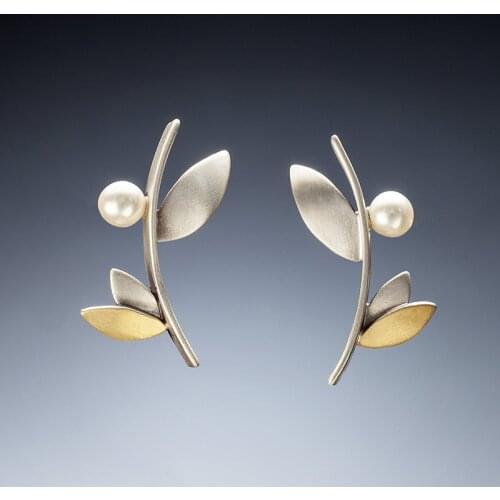 Delicate Tree Branch Leaves Stud Earrings Chic Jewelry Gold Silver Color White Pearl Wedding Earrings Ear Studs Accessory