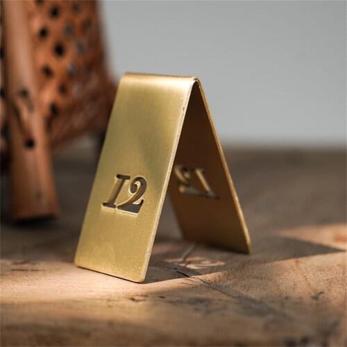 Foodservice V Copper Table Numbers Digital Card Seating Cards 3D Stereo Restaurant Bar Tool Table Number Card standing Metal