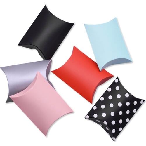 10pcs Mini Pillow Treat Candy Box Wedding Gift Boxes Kraft Paper Party Favors Box Packaging Christmas Wedding Party Decoration