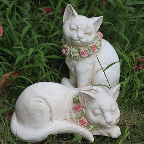 Outdoor Cute Animal Cat Couple Resin Decoration Garden Accessories Courtyard Figurines Ornaments Villa Balcony Sculpture Crafts