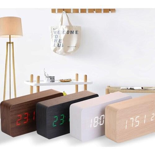 USB / AAA Clock LED Wooden Alarm Clock Luminous Mute Temperature Dual Display Voice Control Wooden Electronic Desktop Decoration