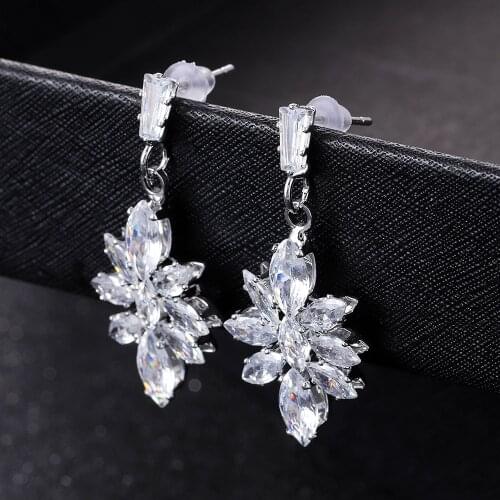 2021 New Hot Sale Stud Earrings Grape Bunch Quality Micro Inlaid Pendant Earrings Female Net Red Long Fashion Trendy Accessories