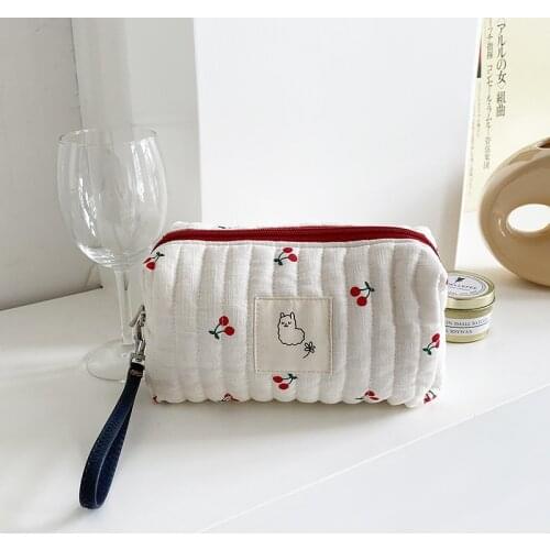 Korean Quilted Cherry Cosmetic Bag For Women Makeup Storage Bag Large Toiletry Bags Female Beauty Case Cotton Cosmetic Pouch