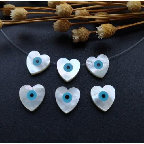 30pcs/lot 10mm Natural Heart Evil eye Mother of Pearl for DIY Jewelry Heart Blue Eye MOP Pearl shell Beads