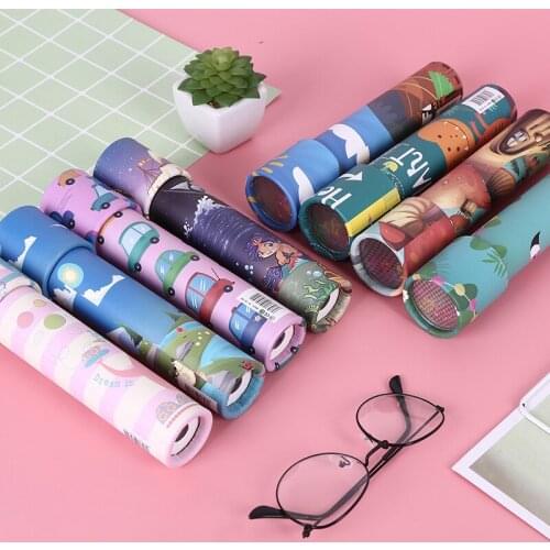 UainCube Classic Toys 3D Cartoon Style Rotatin Kaleidoscopes Extended Rotation Adjustable Fancy Colored World Kid Toys 3 Segment