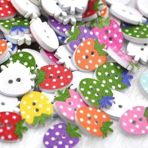 100pcs Dots Wood Buttons Strawberry Sewing Craft Mix Lots Wholesales WB336