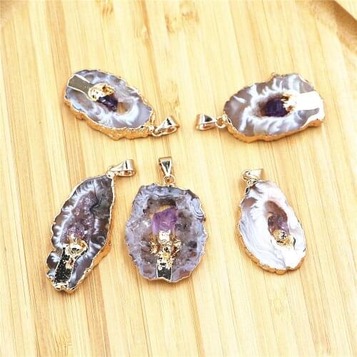 Natural Stone Agates Slice Pendant Inlaid with Natural Amethysts Irregular Shaped Stone Elegant Quartz Jewelry Making Pendulum