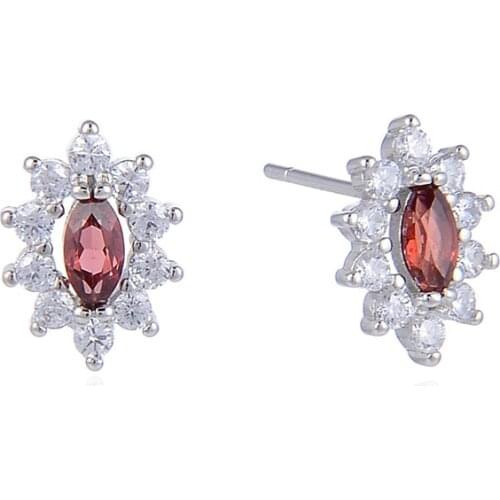 Light luxury Ear Studs 925 Sterling Silver New Woman Fashion Jewelry High Quality Garnet Zircon Earrings Wedding Fine Jewelry