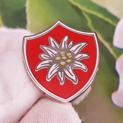 Edelweiss Crest Shield Flower Symbol Brooch Pins Enamel Metal Badges Lapel Pin Brooches Jackets Jeans Fashion Jewelry Accessorie