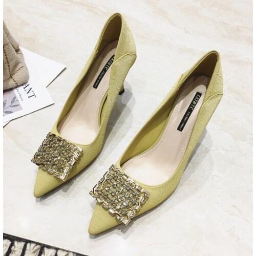 2021 Summer New Fashion Comfortable Pointed Bow Women Sandals One Word Buckle Womens Casual Sandals Mature Sexy Stiletto Heels