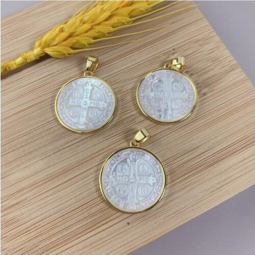 50pcs Free Shipping 21.5mm Natural Cross / Guadalupe/Mary Mother Pearl Shell Pendant for Jewelry Jesus Charms for Gift