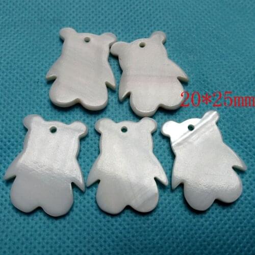 Animal Bear White Black Shell Necklace Pendants 20*25mm For DIY Handmade Fashion Women Jewelry Making Findings