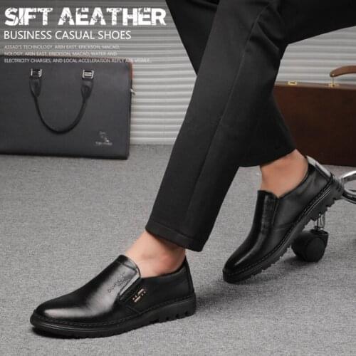 Size 45 Cow Leather Dress Shoes Mens Fashion Flats Leather Casual Shoes Loafers Men Retro Classic Slip on Oxford Shoes for Men