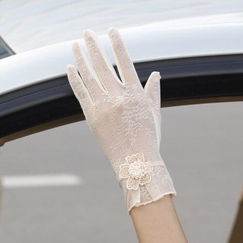 Sexy Summer Women UV Sunscreen Short Sun Female Gloves Fashion Ice Silk Lace Driving Of Thin Touch Screen Lady Gloves G02E